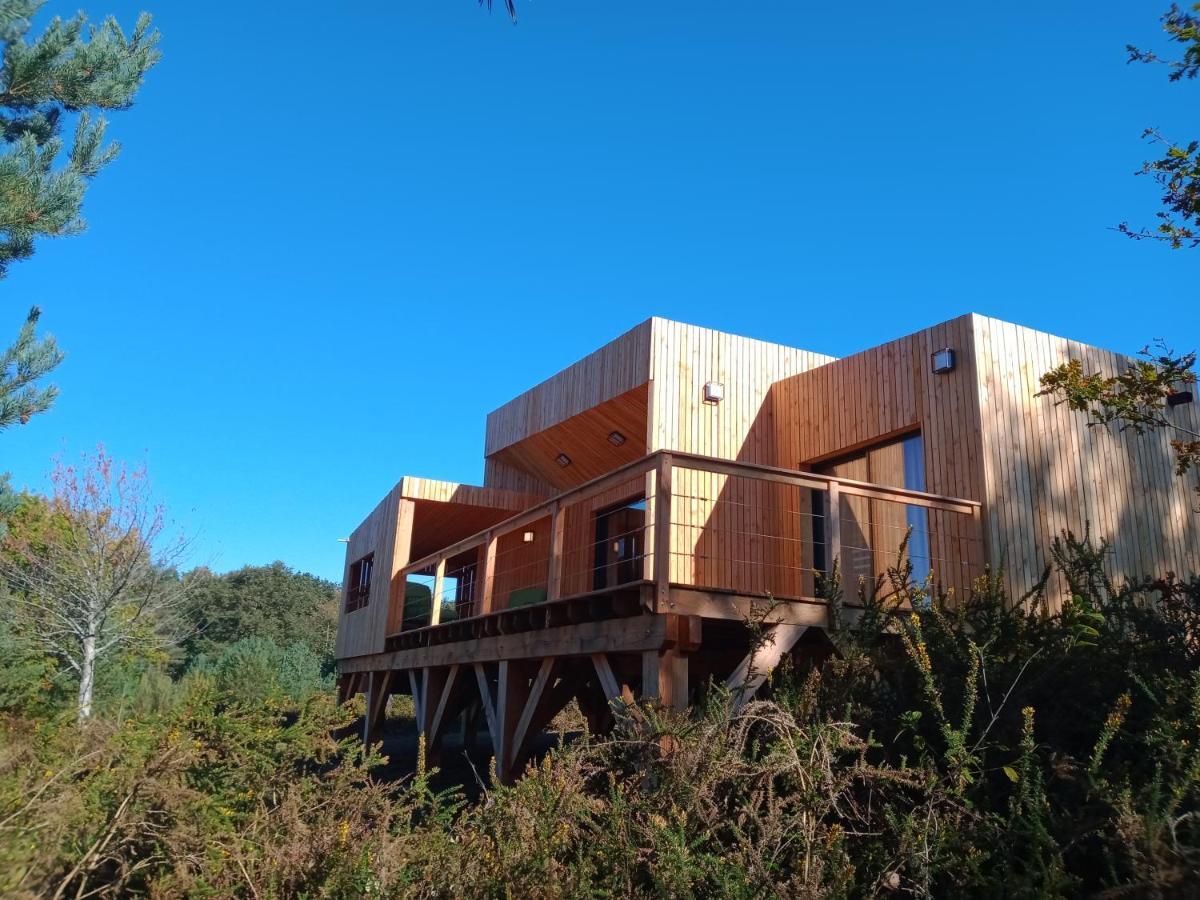 Les Lodges Du Golf De La Marterie Saint-Félix-de-Reillac-et-Mortemart エクステリア 写真