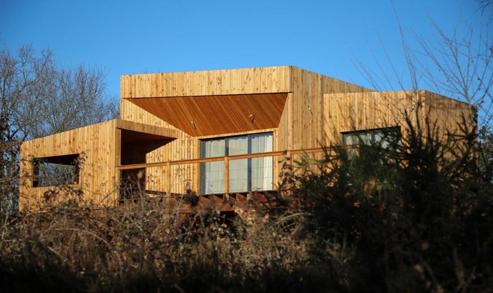 Les Lodges Du Golf De La Marterie Saint-Félix-de-Reillac-et-Mortemart エクステリア 写真